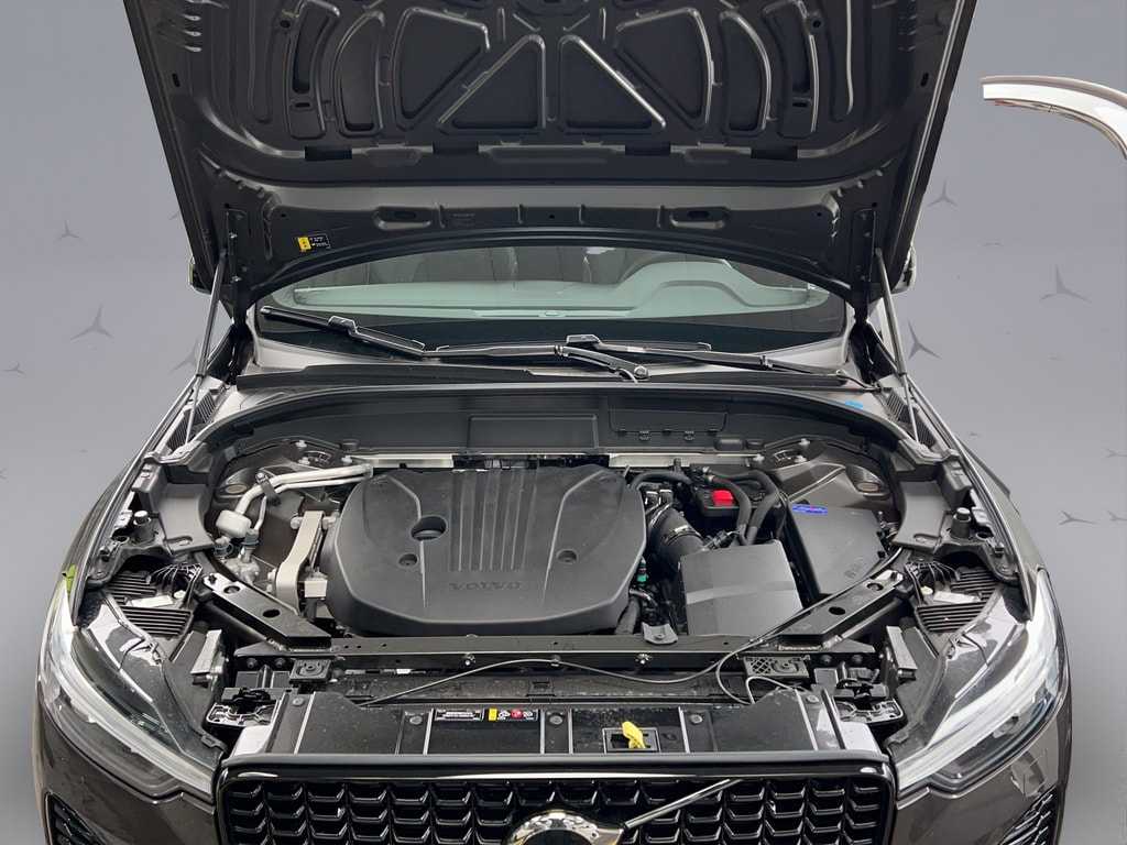 Volvo  B4 Benzin Mild Hybrid Core Geartronic
